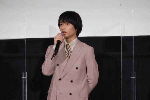 是枝裕和「あなたのデビュー作にふさわしい」『マイスモールランド』川和田恵真監督にサプライズレター