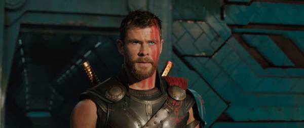 ソーの人生は波乱万丈！故郷からの追放、地球を揺るがす兄弟喧嘩…シリーズをふり返る