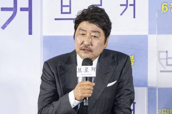 イ・ジウン「親にも自慢した」ソン・ガンホとの撮影シーン明かす『ベイビー・ブローカー』韓国イベント