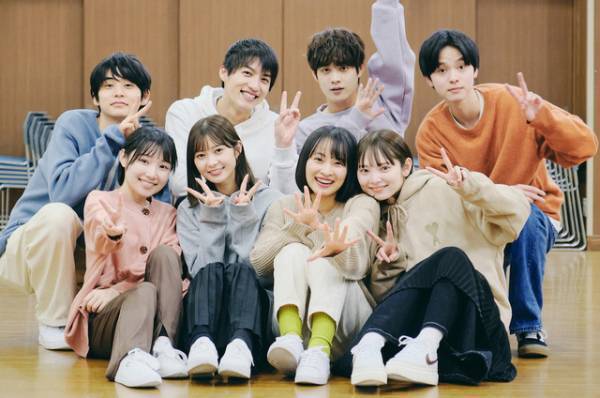 キスシーン稽古中で接近「ドラ恋」新シーズン場面写真先行初公開