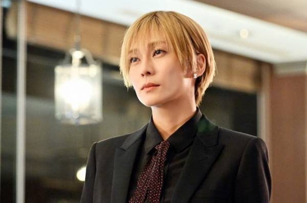 「インビジブル」第5話、“キリコ”柴咲コウの黒スーツ姿に「眼福すぎ」、永山絢斗演じる“キリヒト”登場には「また2転3転ありそう」