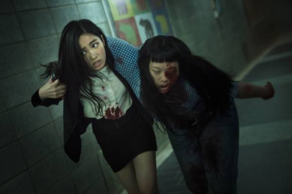 暴徒化する感染者たち、逃げ惑う人々…『哭悲／THE SADNESS』凶悪＆震撼の場面写真