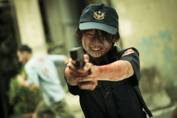 暴徒化する感染者たち、逃げ惑う人々…『哭悲／THE SADNESS』凶悪＆震撼の場面写真