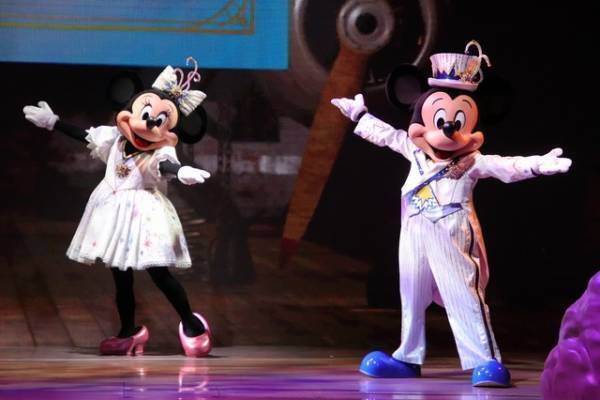 【ディズニー】TDS20周年限定ショー“シャイニング・ウィズ・ユー”、状況次第で一部自由席として解放へ