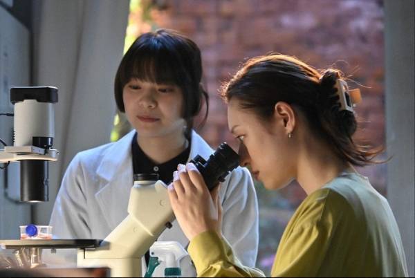 「パンドラの果実」5話 岸井ゆきの“最上”が生み出した“存在”に「正にパンドラの箱」、悲しみに暮れる姿を心配する声も