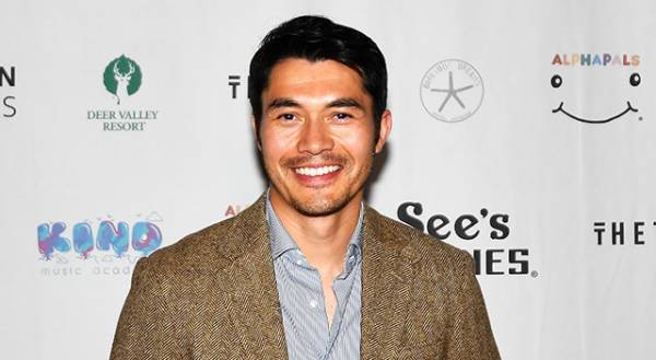 ヘンリー・ゴールディング、「完全なアジア人でも完全な白人でもない自分」を受け入れる大切さを語る