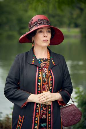 コリン＆オリヴィアが絶賛『帰らない日曜日』アカデミー賞常連サンディ・パウエルの衣装に迫る