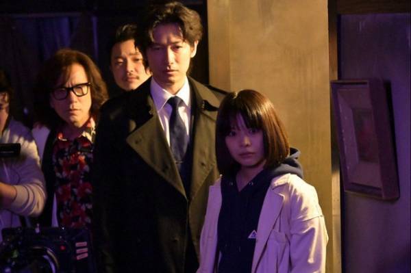 「パンドラの果実」第6話、ユースケ・サンタマリア“長谷部”が出会った女性に「鏡にも映ってない」恐怖の声続出、ディーン・フジオカ“小比類巻”のセリフに共感も