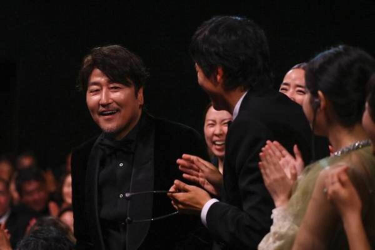 ベイビー ブローカー ソン ガンホ カンヌ男優賞を韓国初受賞 倍賞千恵子 磯村勇斗 Plan 75 監督も受賞へ 22年5月29日 ウーマンエキサイト 1 7