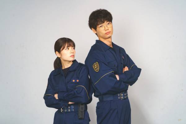 小芝風花＆笠松将初共演「LIFE！」制作チームが贈るドラマ「事件は、その周りで起きている」4夜連続放送