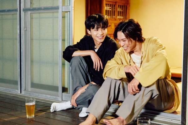 Wデートでこっそり手つなぎ＆お姫様抱っこの演技も披露「私たち結婚しました 3」第6話