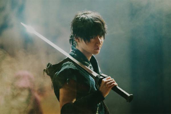 【インタビュー】山崎賢人が『キングダム2』で感じた信の強さと優しさ　「哀しみを知っているから」言える言葉がある