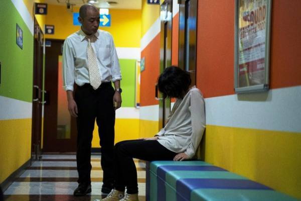 阿部純子＆笠松将の姿も…井上真央主演、娘と母の間に流れる複雑な感情描く『わたしのお母さん』