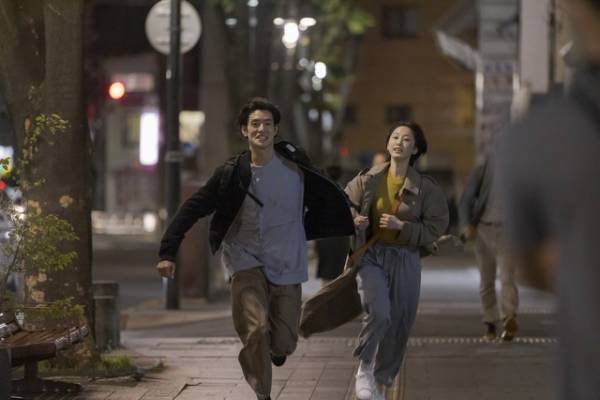 中島歩＆織田梨沙＆青木柚らが主人公の背中を押す『よだかの片想い』場面写真