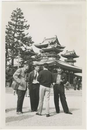 『ローマの休日』のモチーフ、タウンゼンド大佐が京都を訪問『長崎の郵便配達』貴重な写真を入手