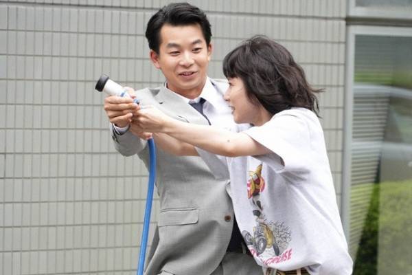 「初恋の悪魔」3話　松岡茉優“星砂”の豹変ぶりに「彼女じゃないと無理じゃない？この役」の声