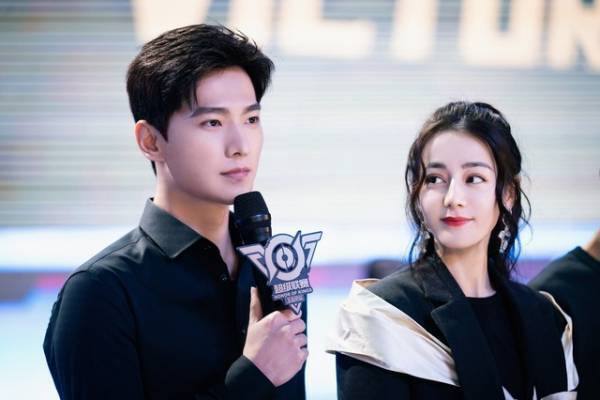 中国ドラマの記録を更新「プラチナの恋人たち」第1話を特別公開