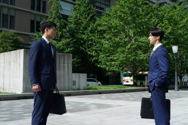 竹内涼真“アキラ”と横浜流星“あきら”、対立から共闘へ…『アキラとあきら』SP映像