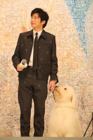 “ハウ”役の俳優犬ベックの熱演＆癒しの力をキャスト陣絶賛『ハウ』完成披露