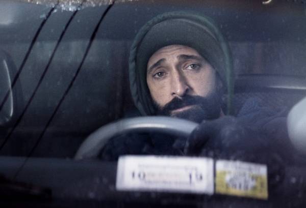 少女を助けるため、ギャングとの戦いに挑む！エイドリアン・ブロディ主演『クリーン　ある殺し屋の献身』予告