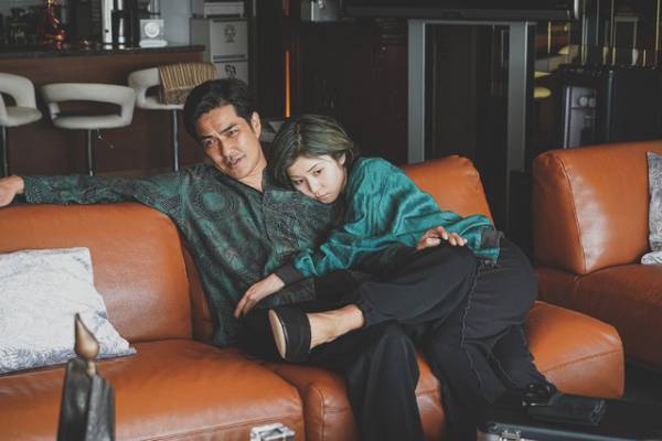 岡田准一＆坂口健太郎、最強バディら濃厚キャラが暴れまくる！『ヘルドッグス』キャラPV