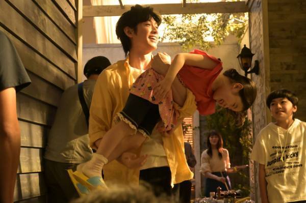 「パンドラの果実」ディーン・フジオカの親子2ショット公開　SP映像も