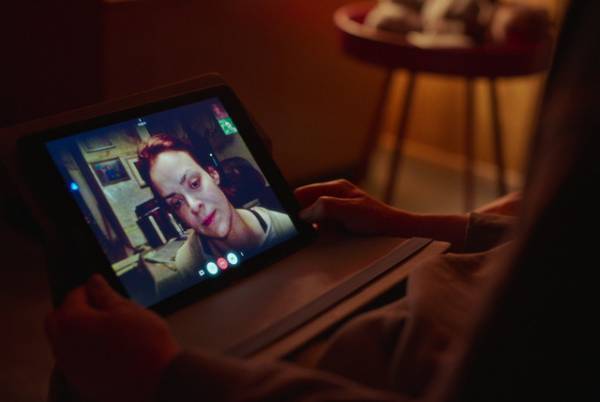 ウクライナの革命を本物のアスリートと映像で紡ぐ『オルガの翼』予告編