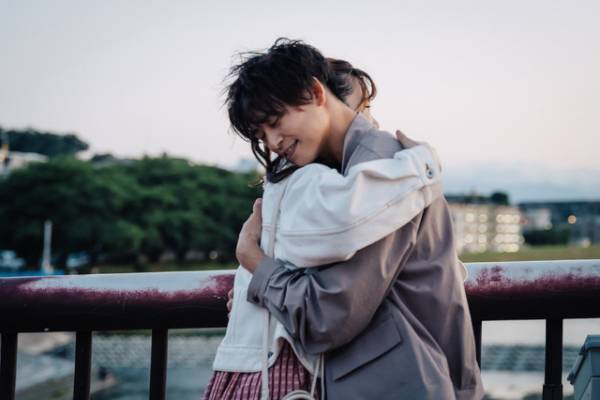 「私たち結婚しました 3」最終話　中田圭祐＆川島海荷がシリーズ初の“再会キス”