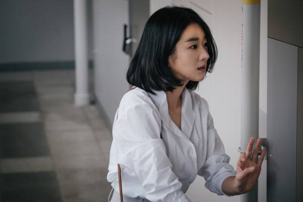 ソ・イェジが記憶喪失の主人公演じるサスペンス『君だけが知らない』10月公開＆予告編到着