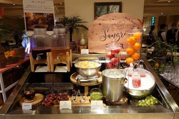 【ディズニー】サングリアと伝統のローストビーフで夏の思い出作り！浦安ブライトンホテル東京ベイの平日限定ディナー