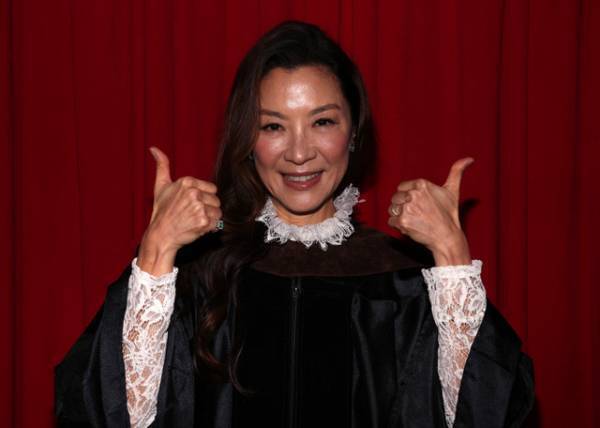 ミシェル・ヨー、AFIより名誉博士号を授与される アジア人アーティスト初