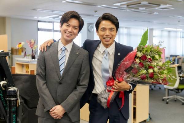 井ノ原快彦主演「シャイロックの子供たち」特報映像公開！クランクアップ写真も到着