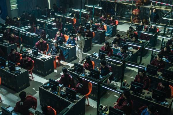 ピョン・ヨハン熱演、振り込め詐欺組織に壮絶な復讐『声／姿なき犯罪者』予告編