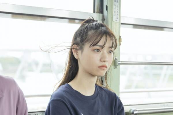 神尾楓珠主演、“恋とは？”を語り尽くす哲学恋愛映画『恋は光』リリース決定