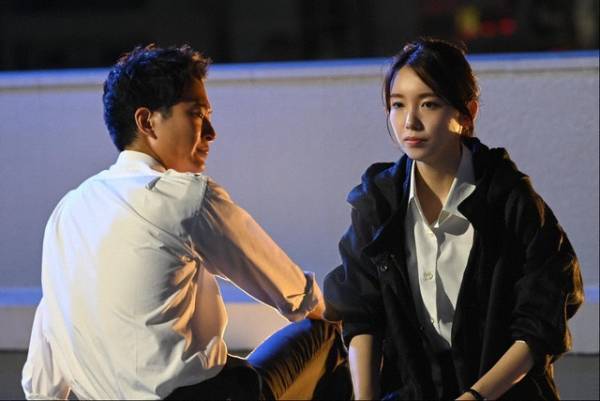 「オクトー」9話、飯豊まりえ“朱梨”の両親を殺した真犯人判明…犯行動機にも注目集まる