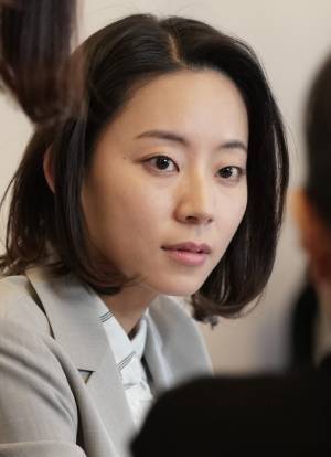 板谷由夏主演で描く他人事ではない“社会的孤立”…『夜明けまでバス停で』予告編公開