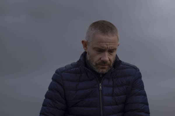 マーティン・フリーマン「今までにない作品」新境地の「レスポンダー」インタビュー映像