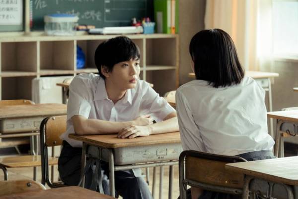 同じ5分間を繰り返す…青木柚×坂ノ上茜共演映画『神回』公開