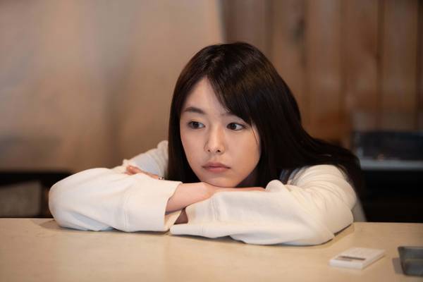 唐田えりか、注目新鋭監督のもと主演『の方へ、流れる』公開決定　特報映像も到着