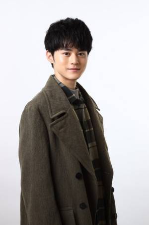 鈴鹿央士、川口春奈の“現在の恋人”役に！「silent」で木曜劇場初出演