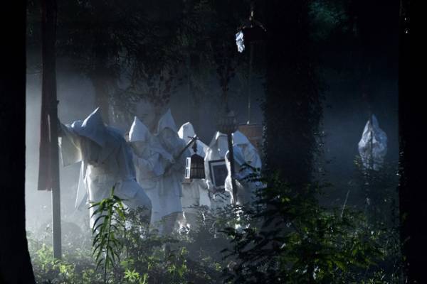 柳楽優弥主演の実写「ガンニバル」ティザー＆場面写真公開