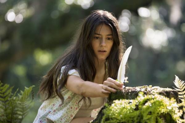 テイラー・スウィフトが楽曲提供を懇願、ベストセラーの映画化『ザリガニの鳴くところ』公開