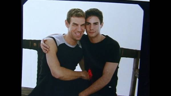 『メイクアップ・アーティスト』弟や妹がケヴィン・オークインの少年時代を語る予告編