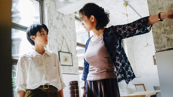 チャン・ツィフォンからシャオ・ヤン、スター俳優が揃った『シスター 夏のわかれ道』場面写真