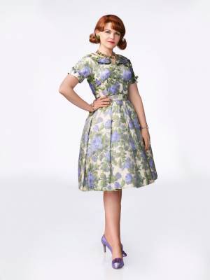 ルーシー・リュー「ビンテージの香りが物語をリアルなものに」新ドラマ「Why Women Kill」の衣装を語る