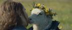 “羊ではない何か”と“母”が花畑で戯れる『LAMB／ラム』平和で不穏な本編映像