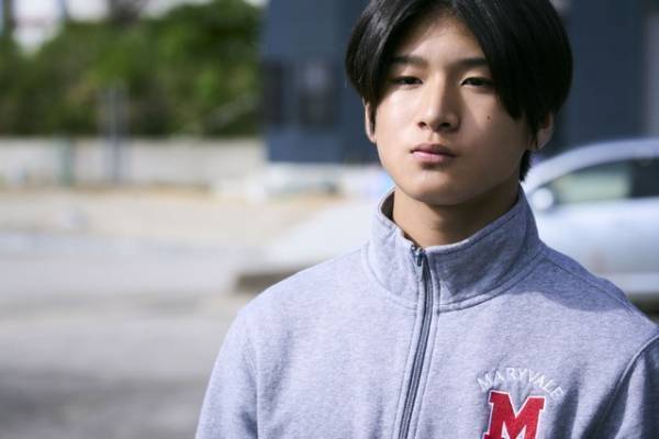 鈴木亮平×宮沢氷魚『エゴイスト』“幸せな瞬間”切り取るビジュアル解禁