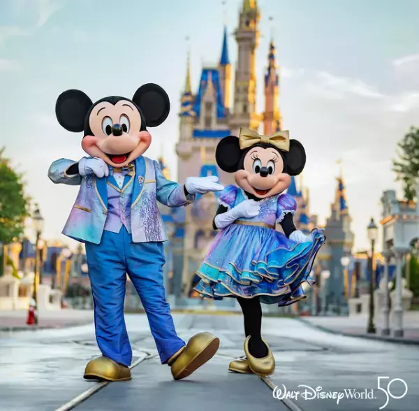 【海外ディズニー】フジテレビ「潜入！リアルスコープ」が50周年ディズニーワールド最新取材！22日よる7時放送