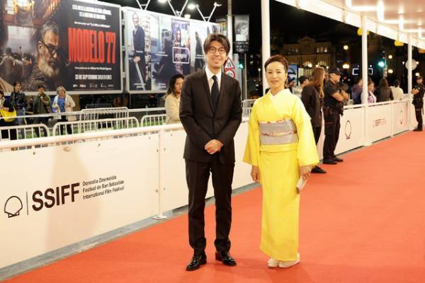 菅田将暉×原田美枝子『百花』川村元気監督、“日本人初”受賞！サン・セバスティアン国際映画祭