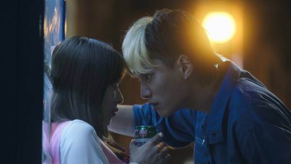 鈴木伸之＆内田理央「自転車屋さんの高橋くん」Netflix配信決定、共演キャストも発表